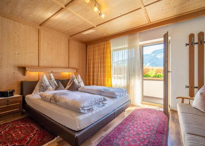 Panorama I アパート *